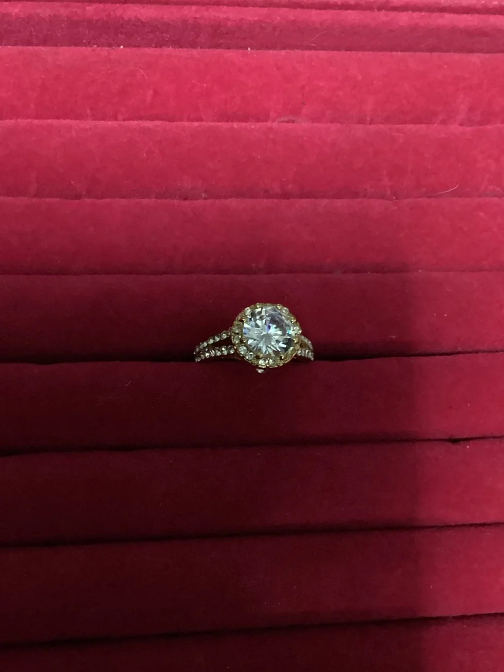 Gold Halo Solitaire Ring with Round Center Stone - size 8 - Beautiful Costume